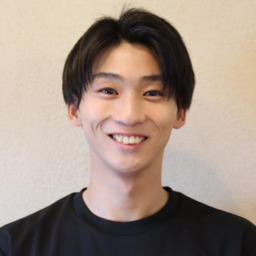 パーソナルトレーナー　伊藤京平