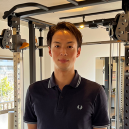 大人専門カラダづくり アシカラリセット代表トレーナー横田 洋平