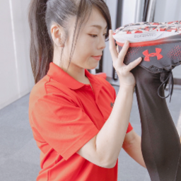 【年間セッション1000件以上】パーソナルトレーナー 中村樹里