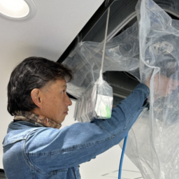 Y'sクリーンサービス株式会社