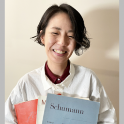 出張ピアノ講師 みき