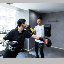 【新宿御苑前駅徒歩3分！】one session