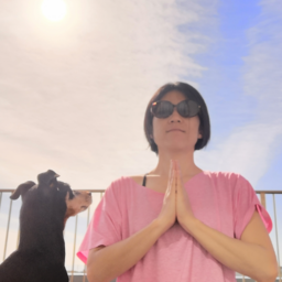 やさしいヨガ(オンライン)