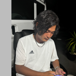 植田 健太