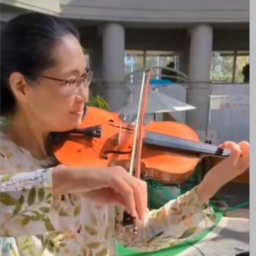 自由に楽しむバイオリン講師
