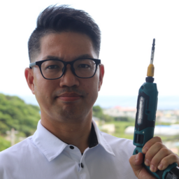 月輪堂（ツキノワドウ）