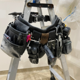 佐々木(電気工事）