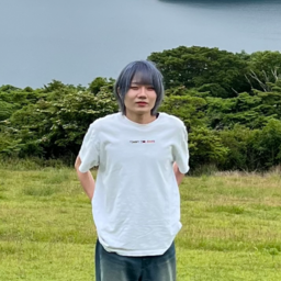 中森 夏惟