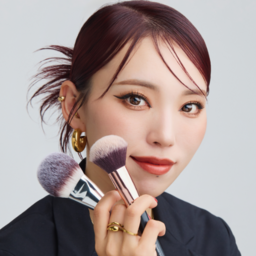 ヘアメイクアップアーティスト島田幸希