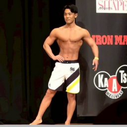 プライベートジム LIFE IS FIT代表トレーナー 稲川雅也
