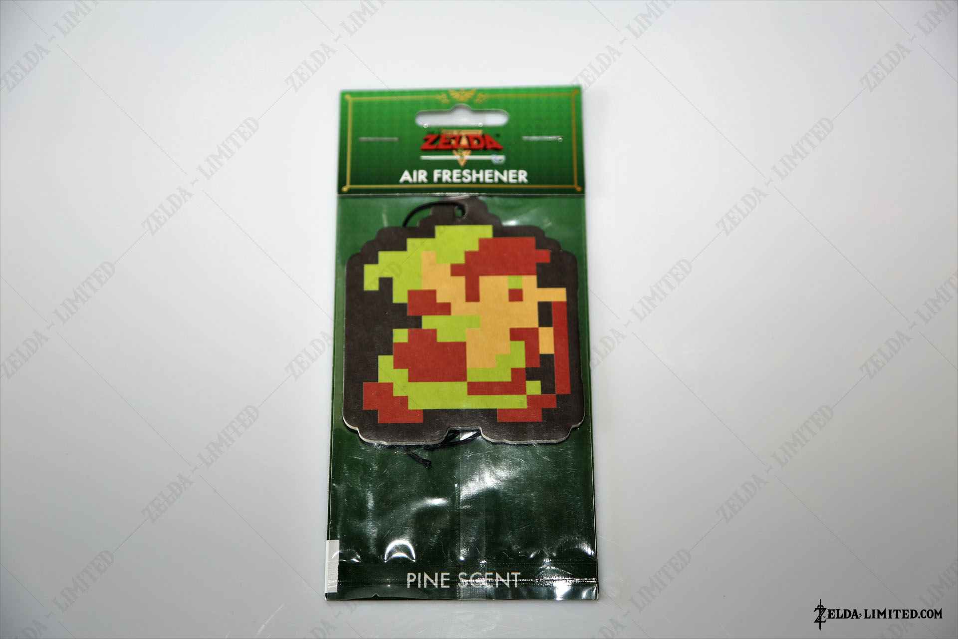 air freshener pine scent