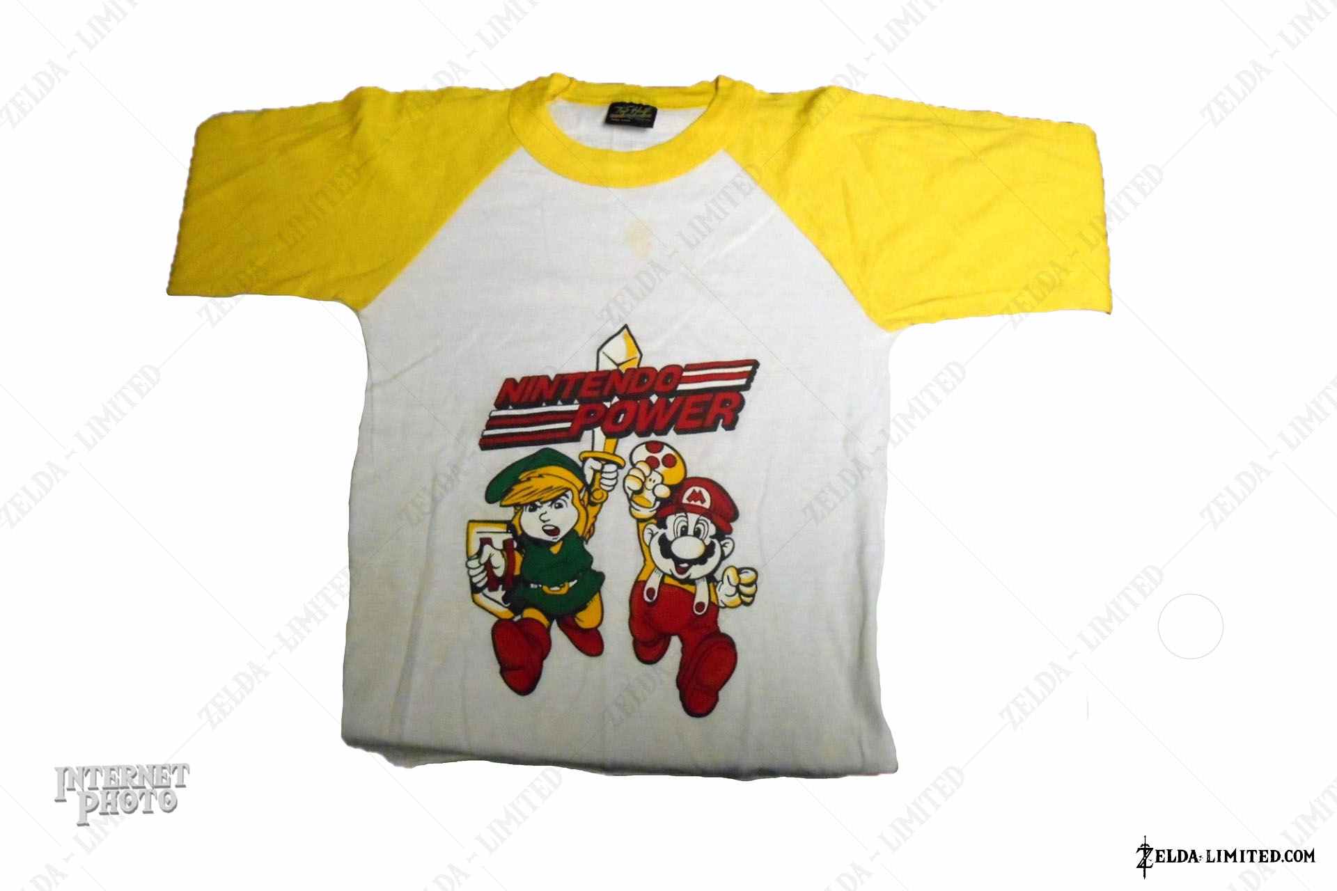 tee-shirt