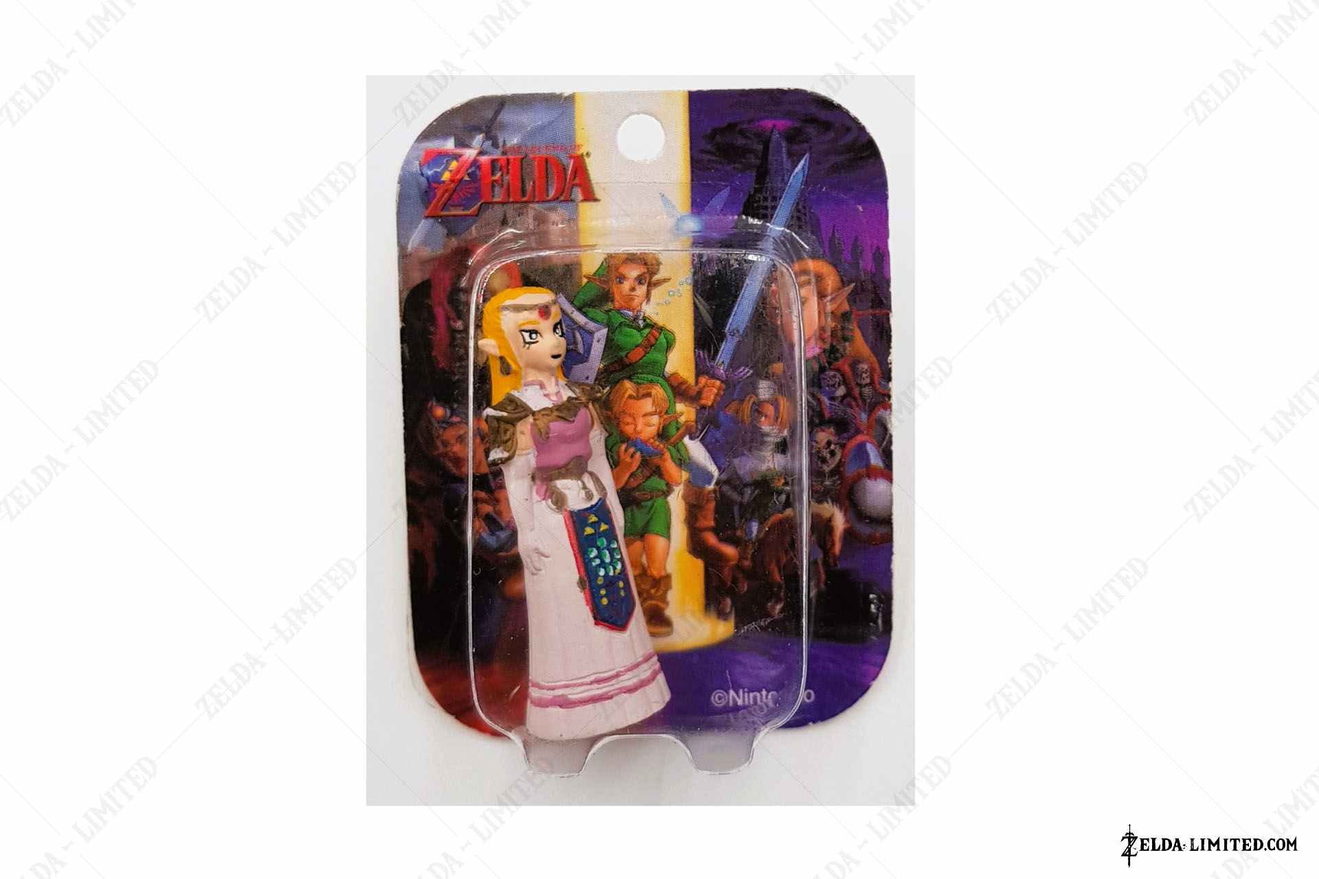 princess zelda adult figure