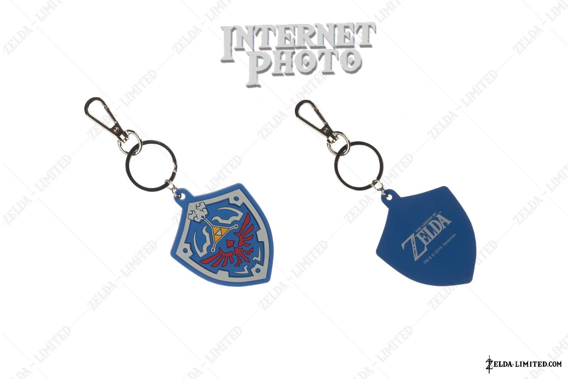 Shield Keychain KE83CLNTN00PP00