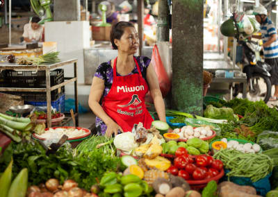 Indoor night market in Hanoi, Vietnam, Storytelling