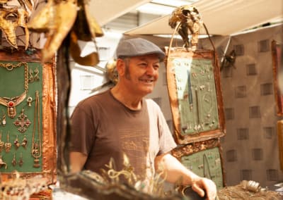 Jewelry artisan in Madrid, Spain