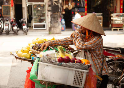 Vietnamese worker in Hanoi, Storytelling