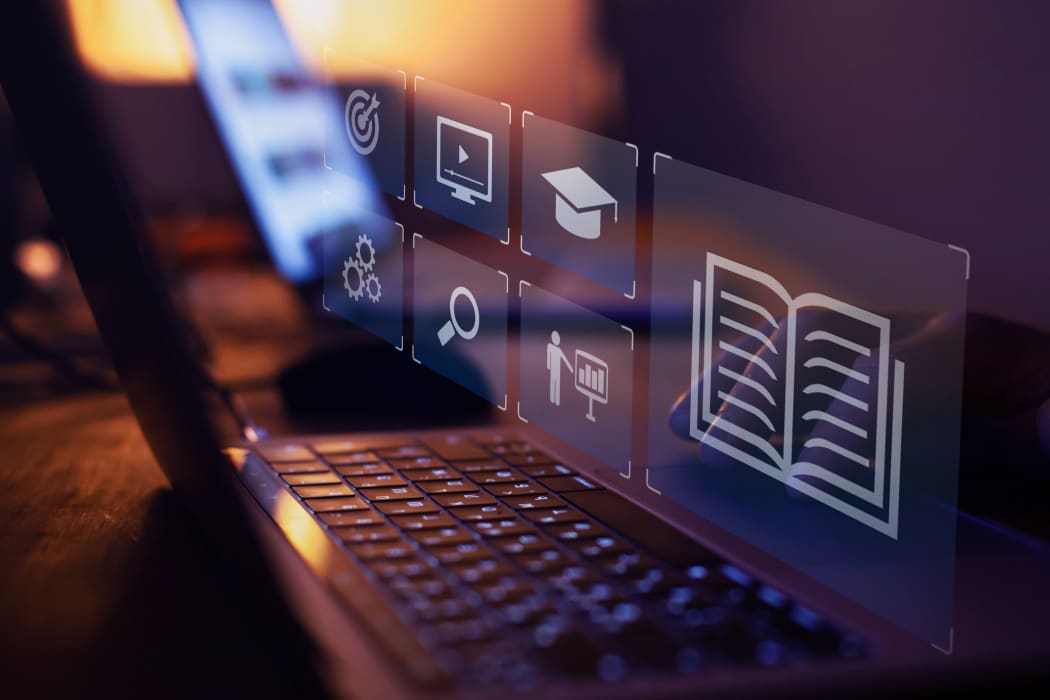 Business Education Apps For The Self-Employed