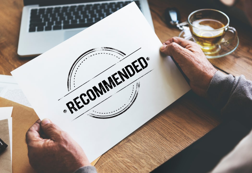 How to Write a Reference for a Former Employee