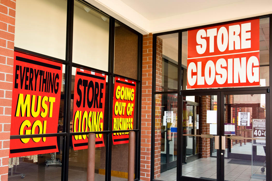 store closing signs