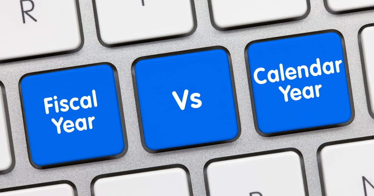 When Should My LLC Fiscal Year End? ZenBusiness Inc