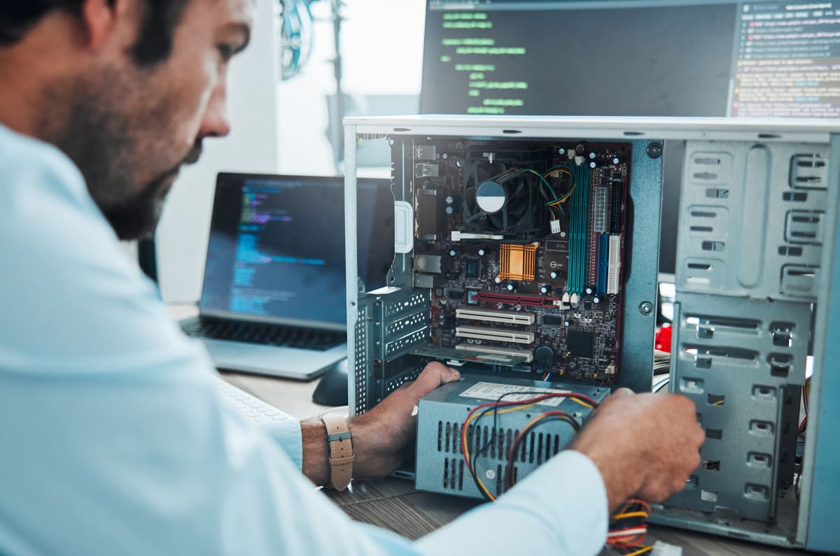 computer Hardware Startup