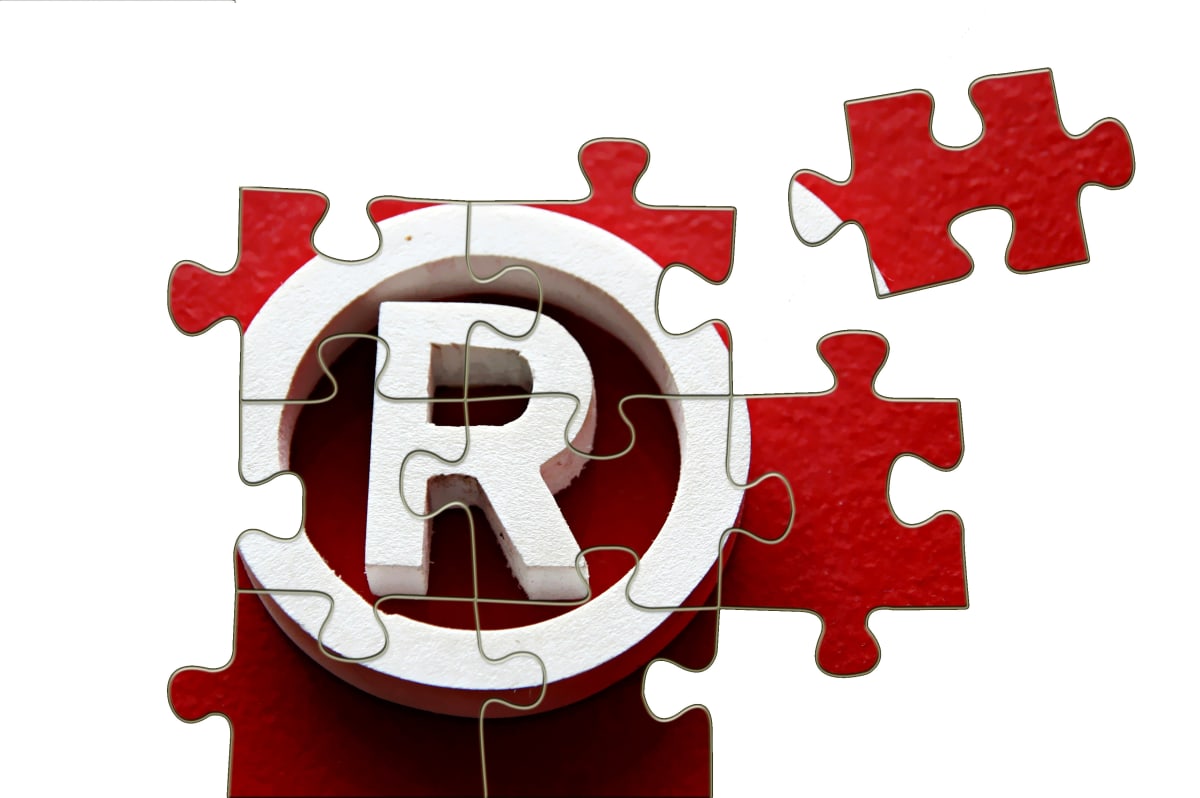 Differences Between Trademark (TM) and Registered Trademark (R)
