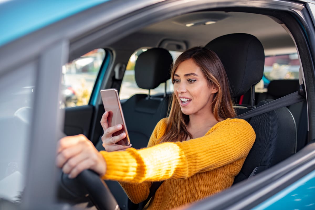 distracted driver on phone