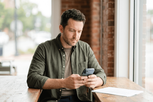 New business owner comparing Direct Incorporation and ZenBusiness
