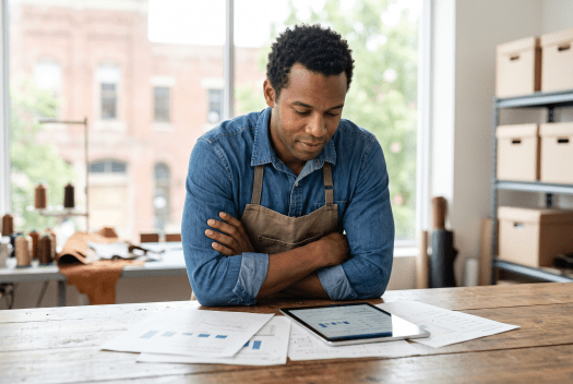 New business owner comparing Nationwide Incorporators and LegalZoom
