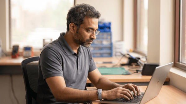 Phone and device repair business owner creating an LLC for an electronics repair company