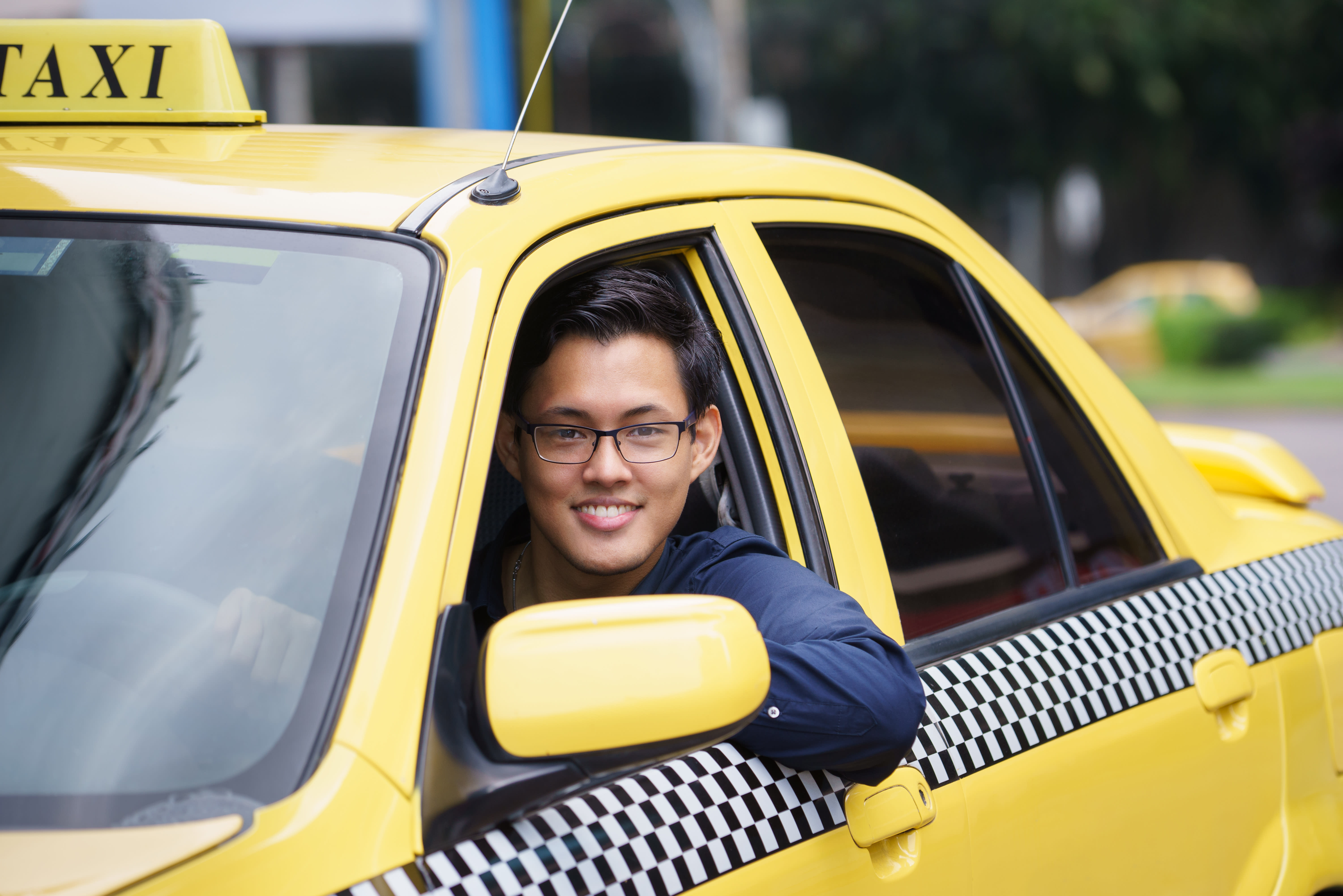 How to Start a Taxi Business | ZenBusiness