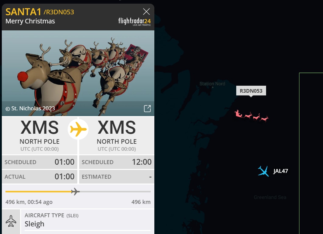 グリーンランド領空でJAL機の近くを飛ぶサンタクロース。R3DN053 → REDNOSE