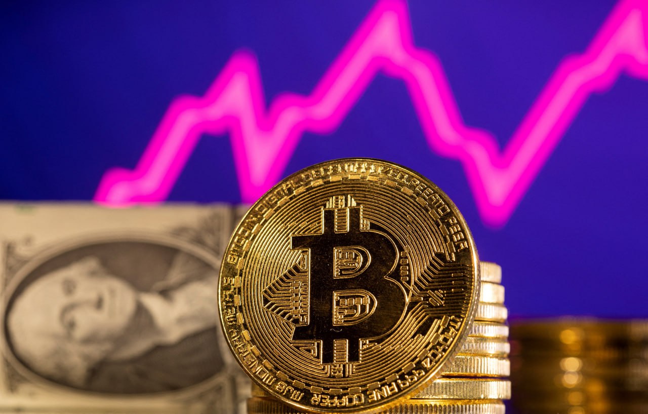 SEC Faces Crucial Decision: Better Markets CEO Urges Caution on Bitcoin ETF Approval
