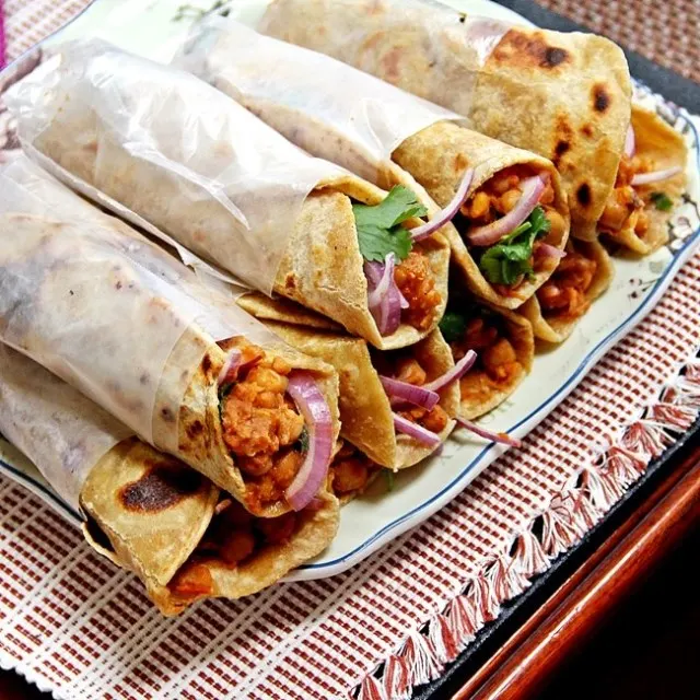 Mini Chana Masala Kati Rolls Mini Chana Masala Kati Rolls
