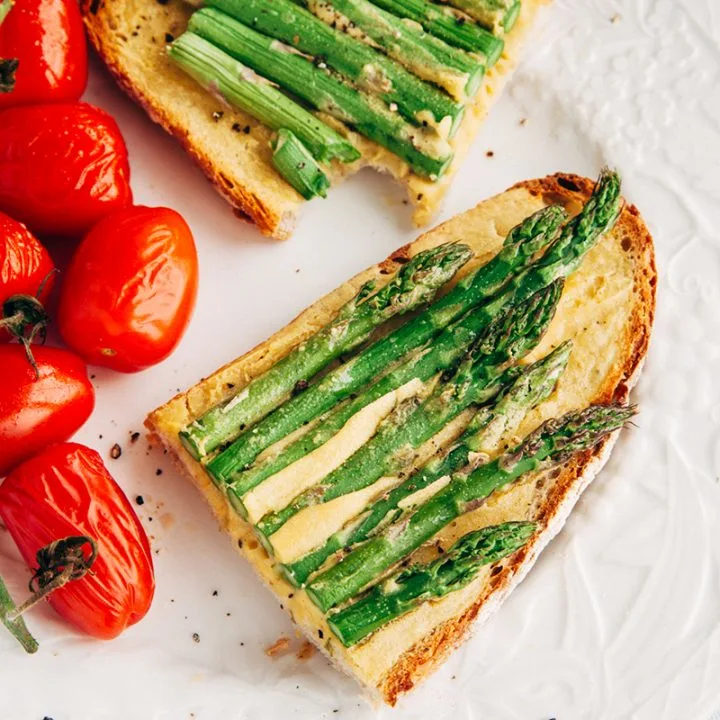 Vegan Grilled Asparagus