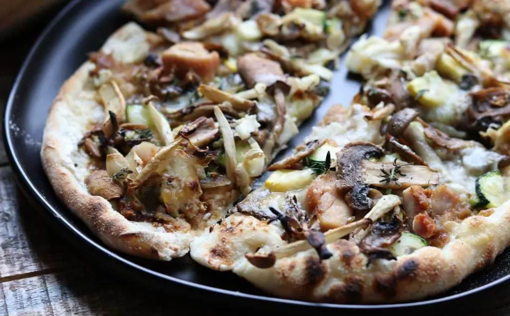 Wild Mushroom and Truffle Oil Thin Crust Pizza Wild Mushroom and Truffle Oil Thin Crust Pizza