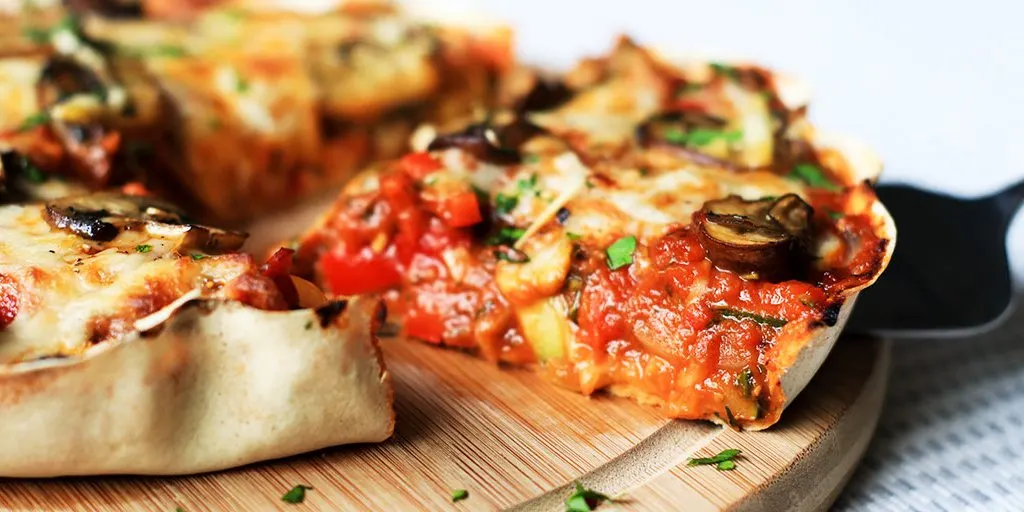 Vegetarian Deep Dish Pizza Vegetarian Deep Dish Pizza