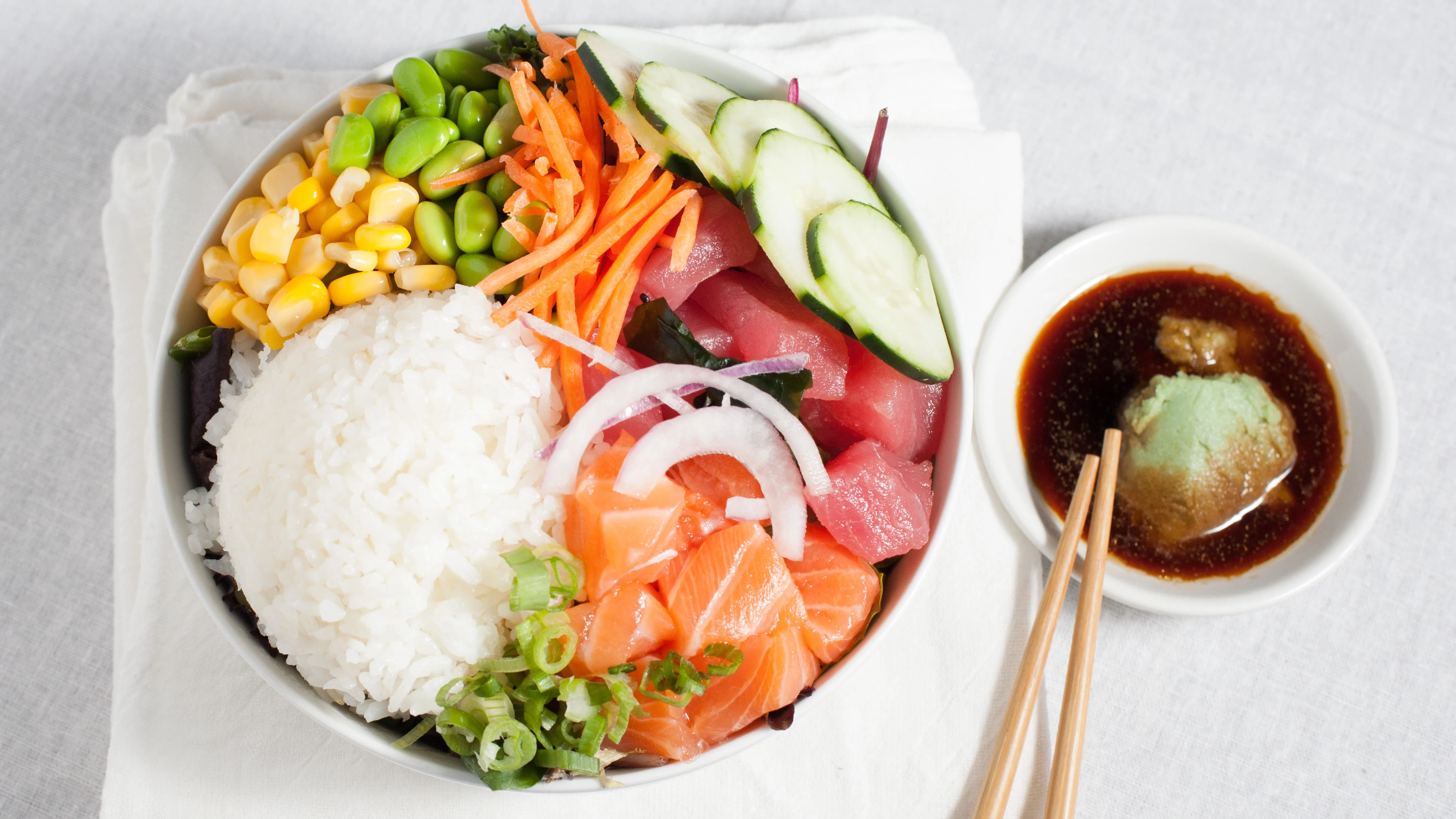 Poke Life Special Poke Bowl with Citrus Ponzu and Spicy Mayo Poke Life Special Poke Bowl with Citrus Ponzu and Spicy Mayo