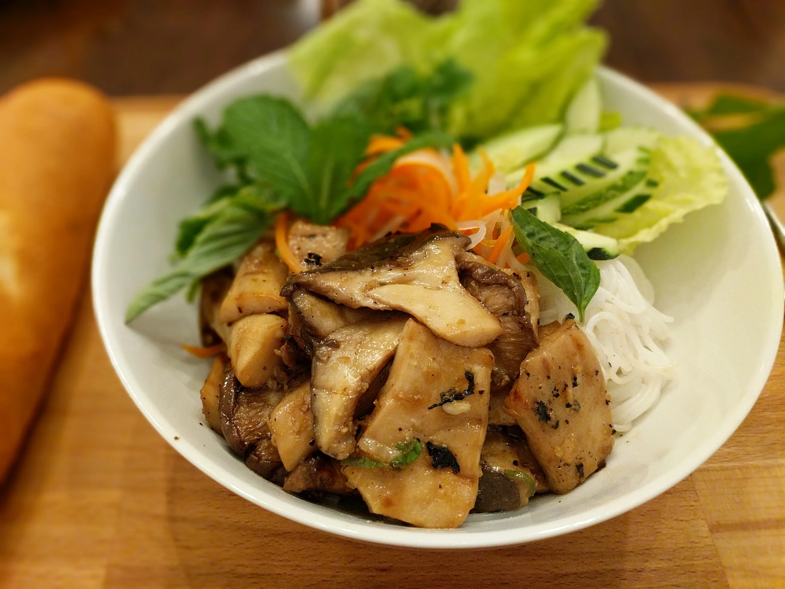 Allergen Free Vegan Portobello Vermicelli Bowl Allergen Free Vegan Portobello Vermicelli Bowl