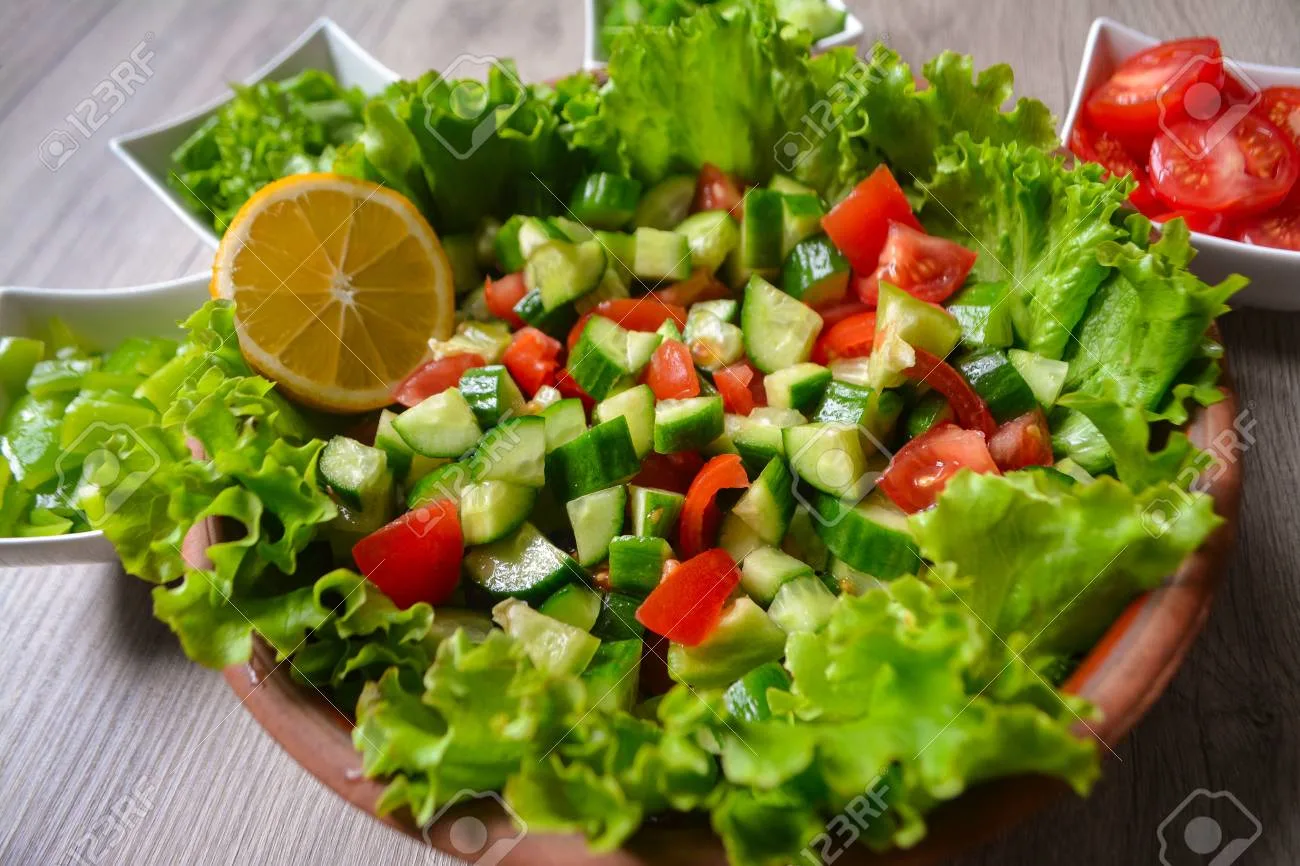 Individual Box: Side Salad with House Vinaigrette Individual Box: Side Salad with House Vinaigrette