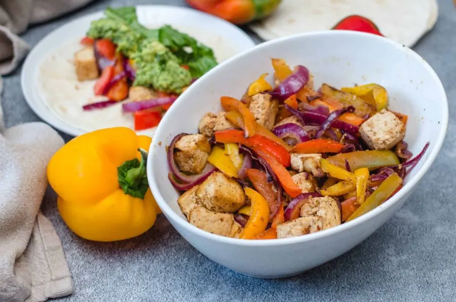 Spiced Tofu Fajita Bowl Spiced Tofu Fajita Bowl