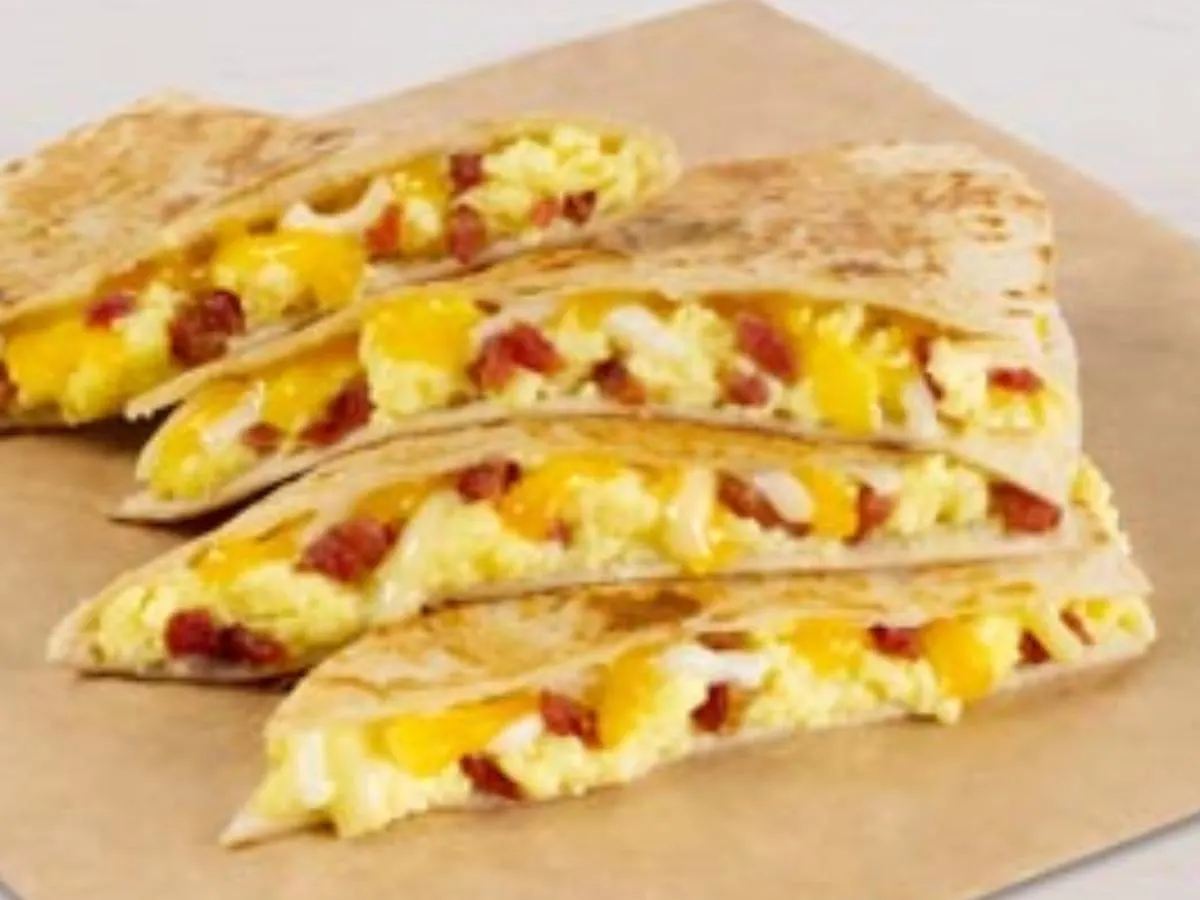Bacon Breakfast Quesadilla Bacon Breakfast Quesadilla