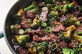 Beef and Broccoli with Rice and String Beans Beef and Broccoli with Rice and String Beans