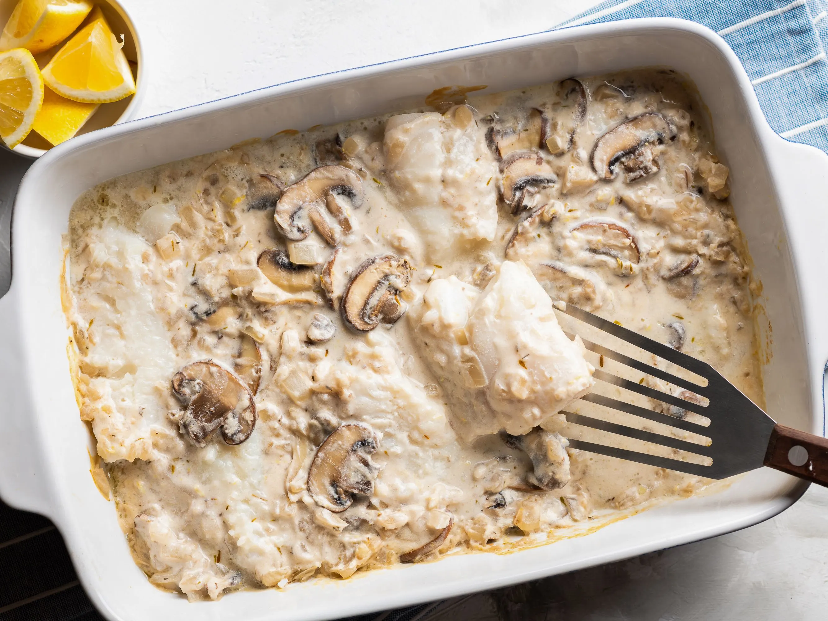 Fish Filet & King Mushroom in White Sauce with White Rice