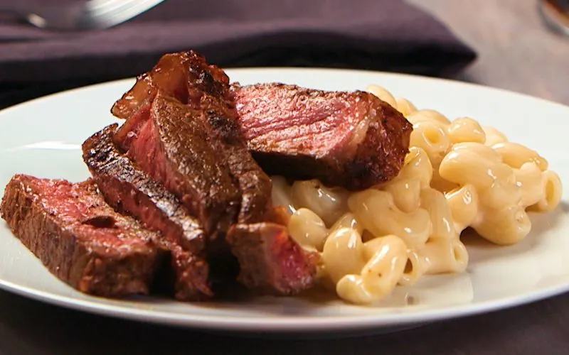 Tri-Tip, Mac & Cheese and Collard Greens Tri-Tip, Mac & Cheese and Collard Greens
