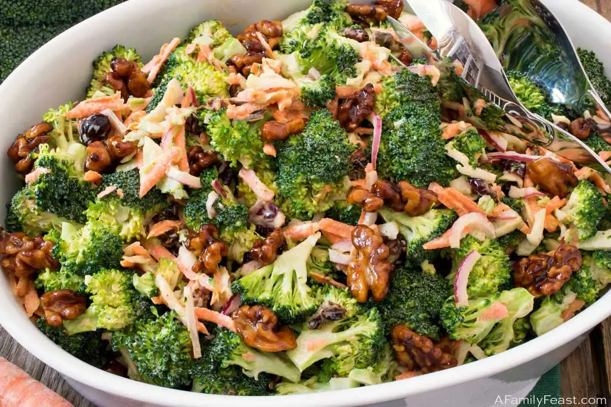 Basil Salad with Southwestern Duroc Pulled Pork Basil Salad with Southwestern Duroc Pulled Pork