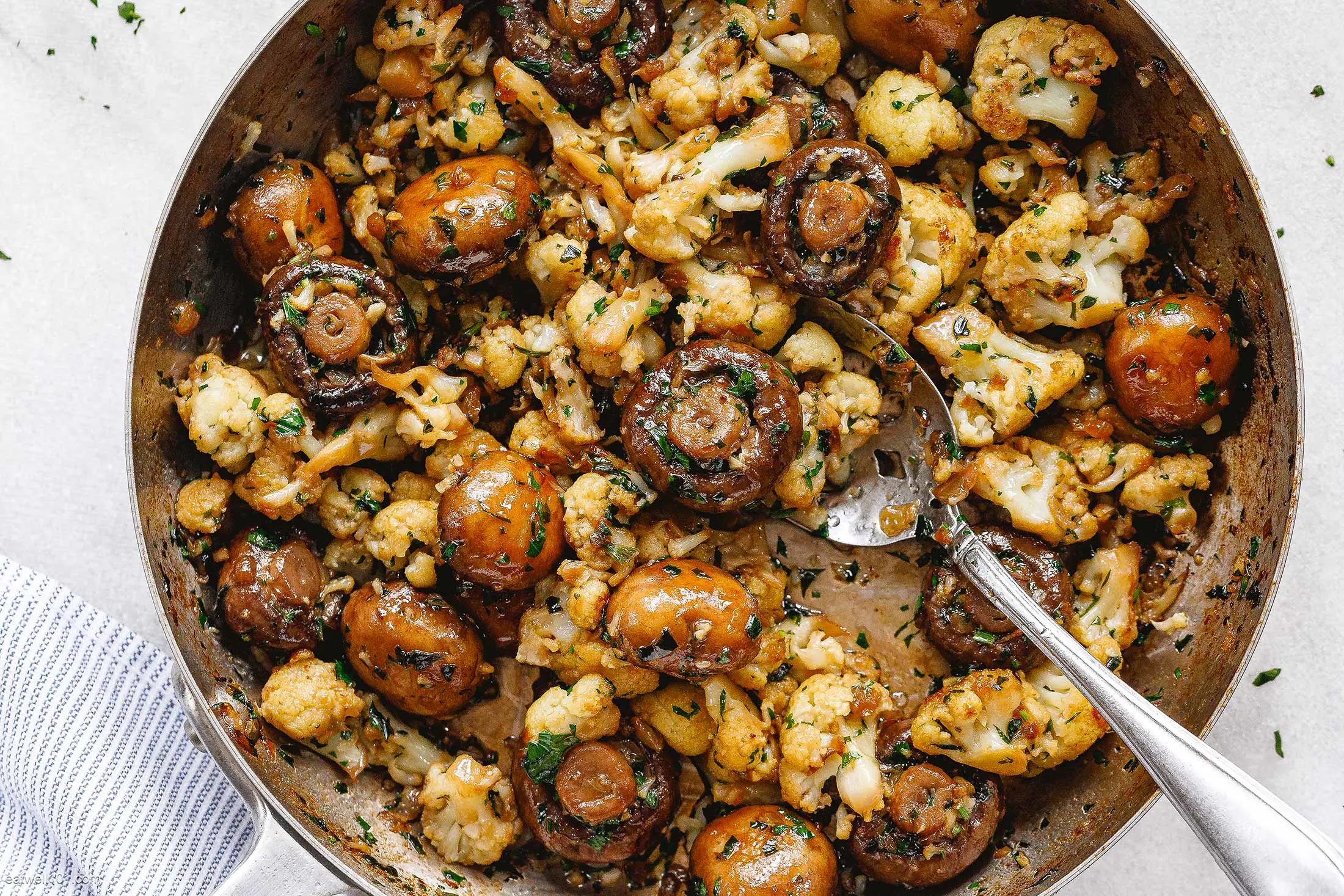 Chile Roasted Cauliflower & Crimini Mushroom Chile Roasted Cauliflower & Crimini Mushroom
