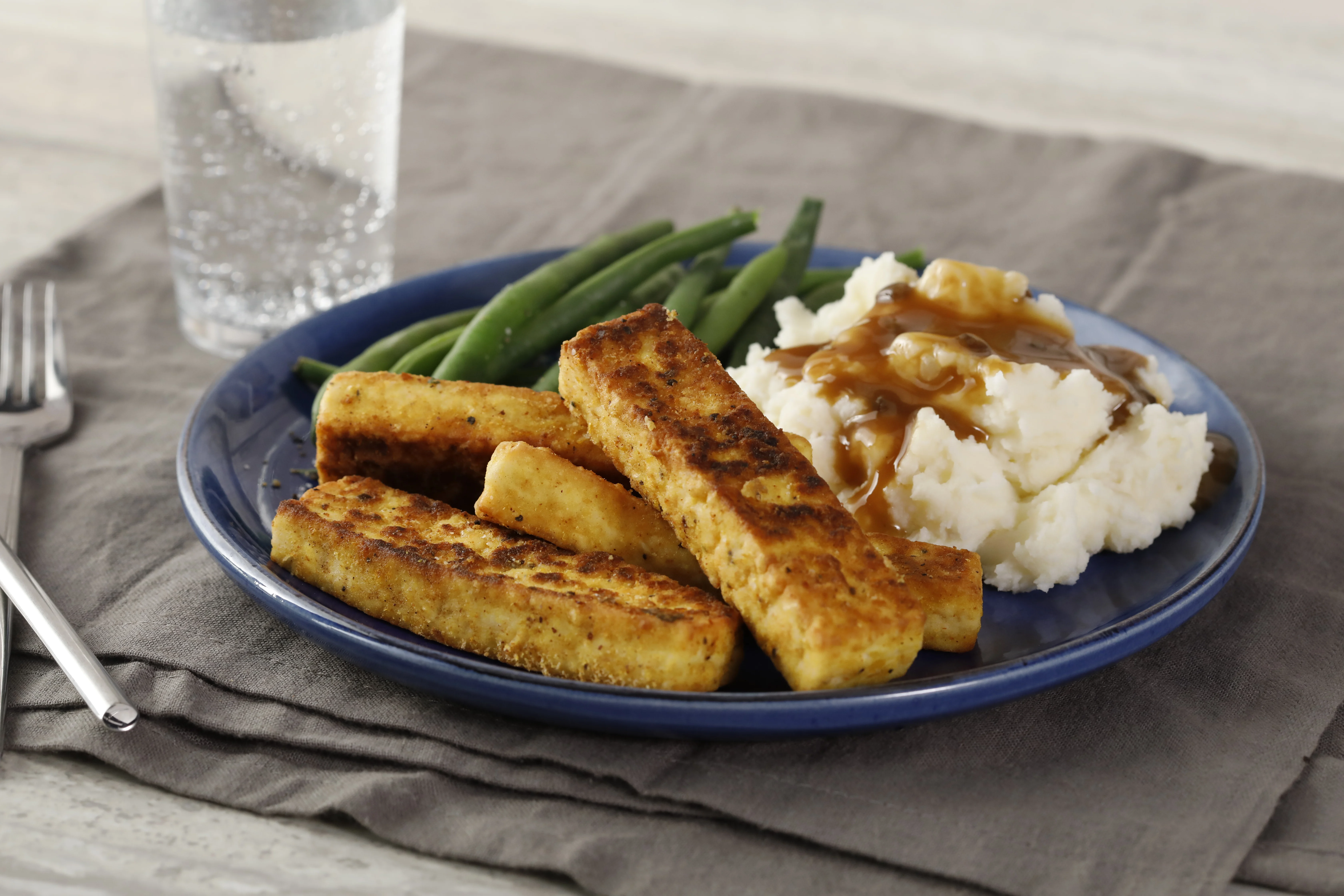 Spicy Cajun Tofu with Mashed Potatoes & Grilled Veggies