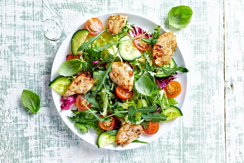 Grilled Chicken Mixed Green Entree Salad Box